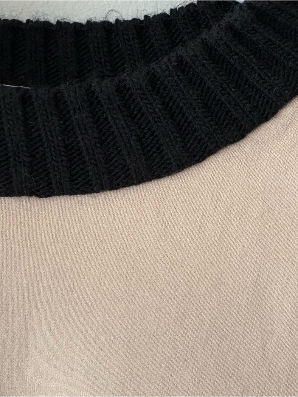 Zara Beige Crewneck Sweatshirt with Black Ribbed Collar - Picture 3 of 4